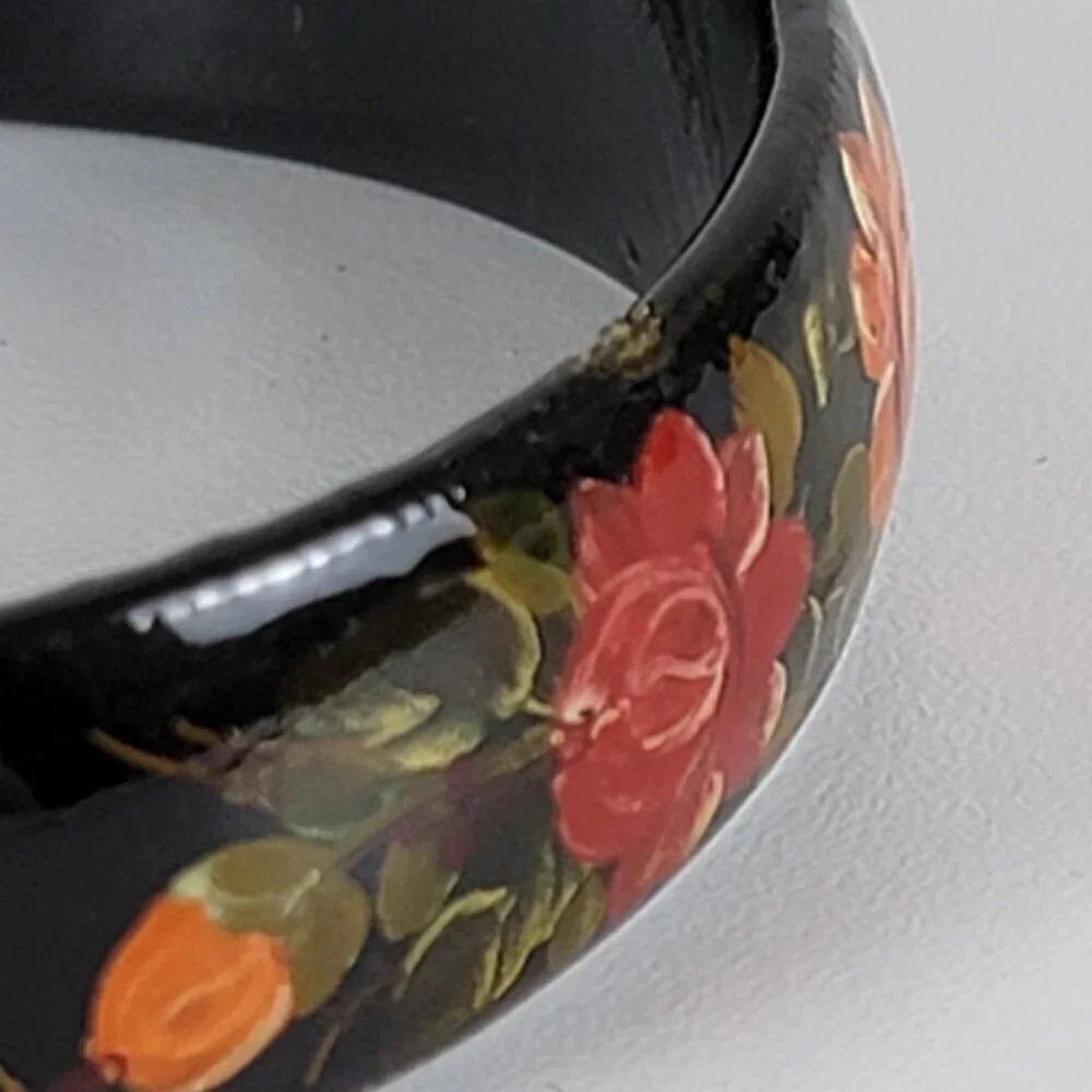 Vintage Hand Painted Russian Lacquer Bangle Bracelet Black And Red 8 In